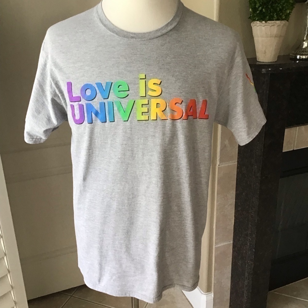 Universal Studios Orlando FL Love Is Universal T-shirt LARGE Team Member Rainbow - Picture 11 of 12
